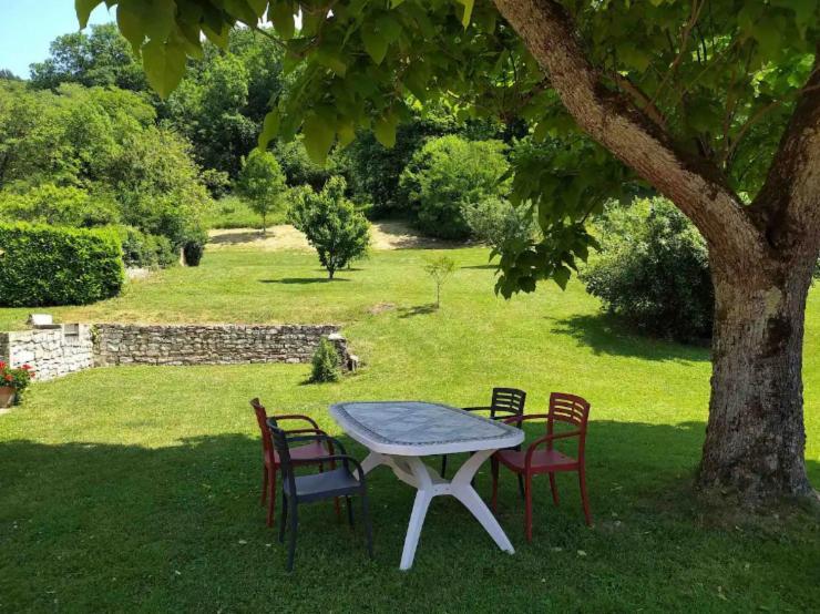 Maison Neuve Tout Confort, Deux Chambres Saint-Martin-du-Mont Exteriér fotografie